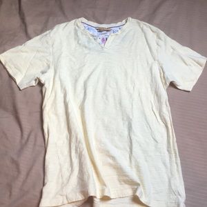V neck shirt with buttons